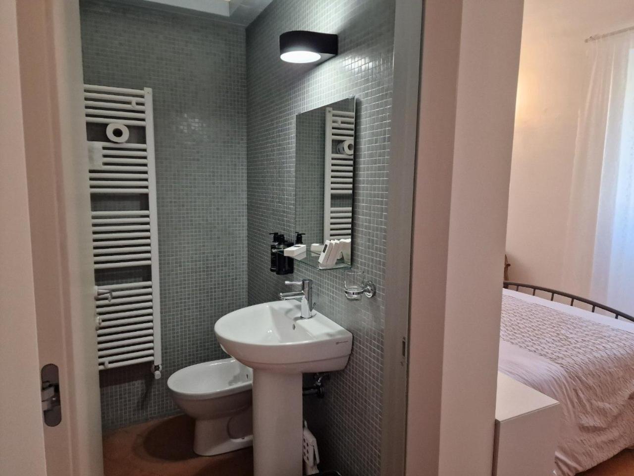 Bed and Breakfast Palazzo Palitti Roio Экстерьер фото